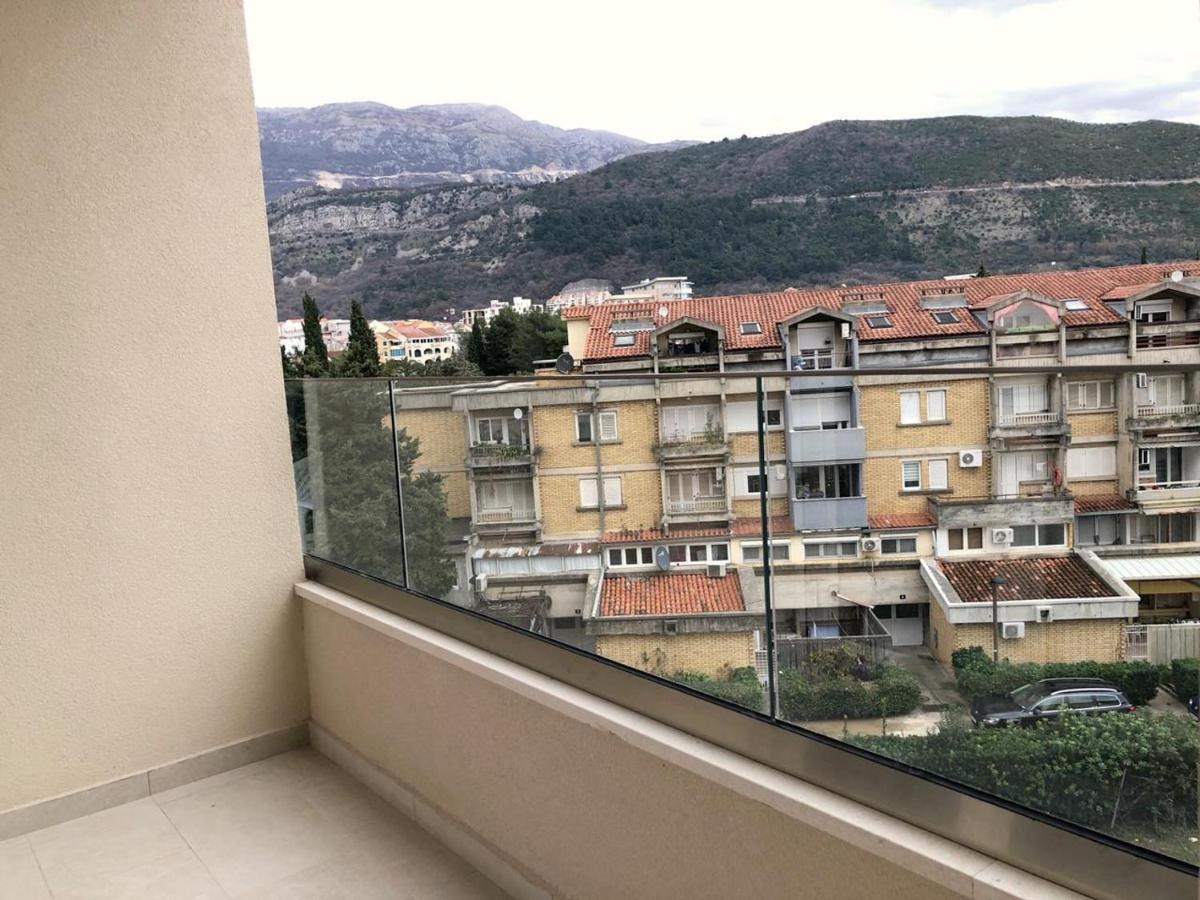 Montesa Apartments 2 Будва Екстериор снимка