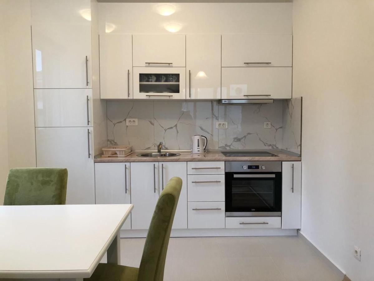 Montesa Apartments 2 Будва Екстериор снимка